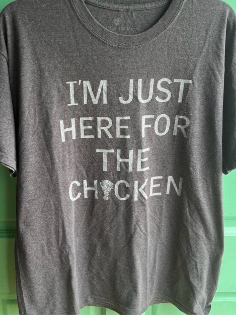 Men's Dark Gray Graphic Tee - I'm Just Here For The Chicken